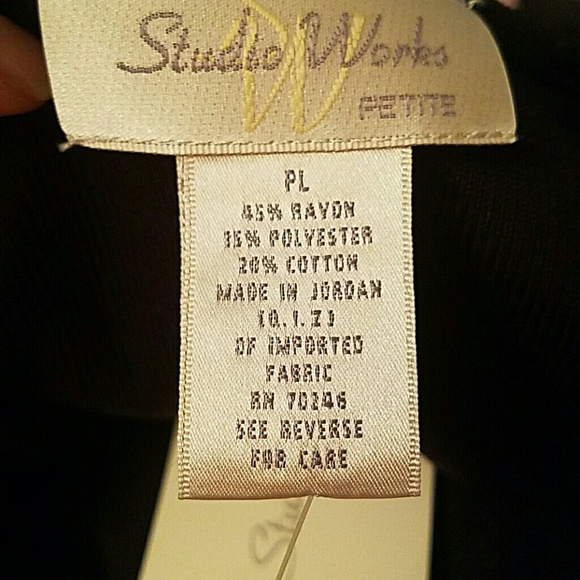 Black ribbed short sleeve shirt - Picture 5 of 5